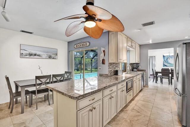 Rodinný dům – 7 minut od pláže