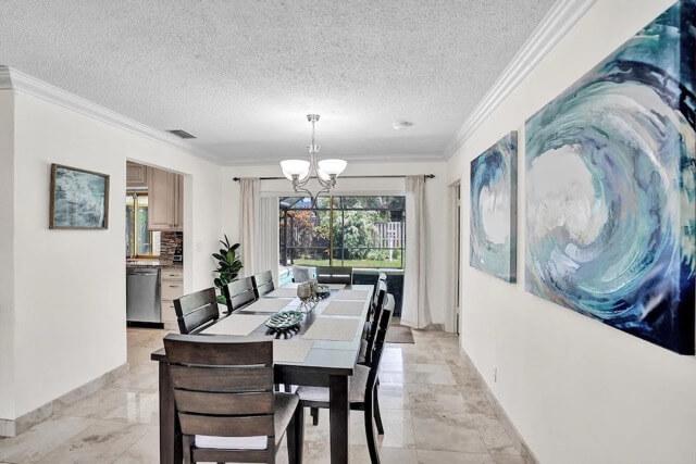 Rodinný dům – 7 minut od pláže