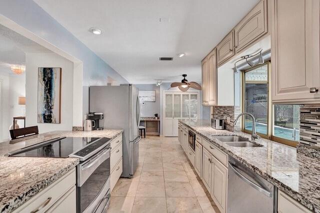 Rodinný dům – 7 minut od pláže