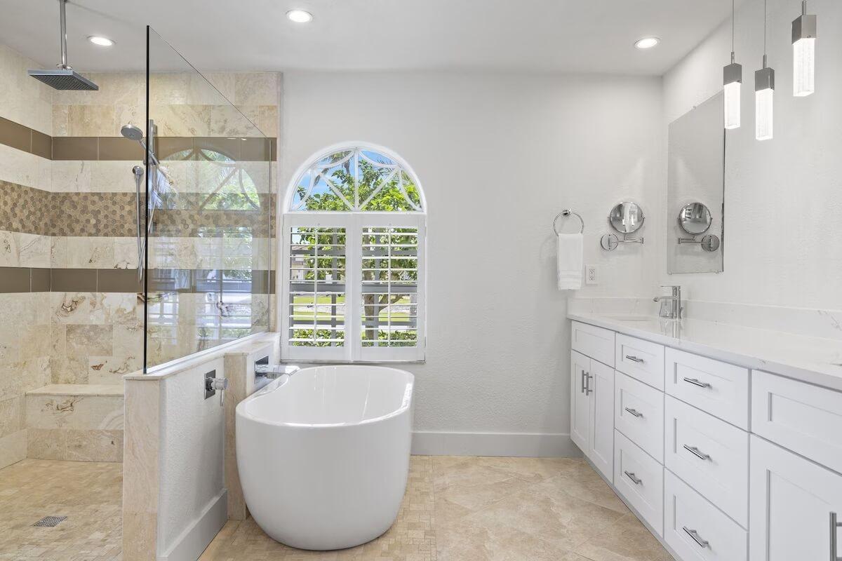 Bezkonkurenční dům s bazénem