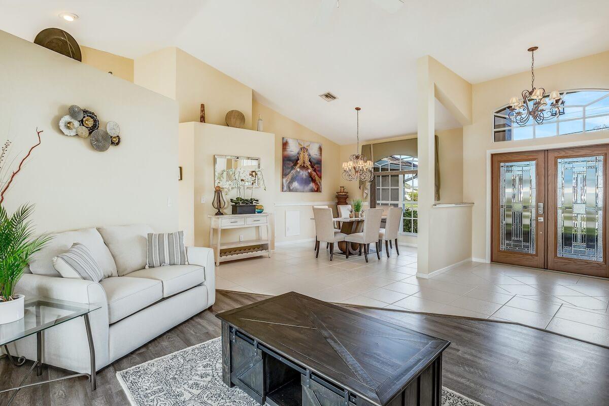 Klidný dům v Cape Coral s vlastním bazénem