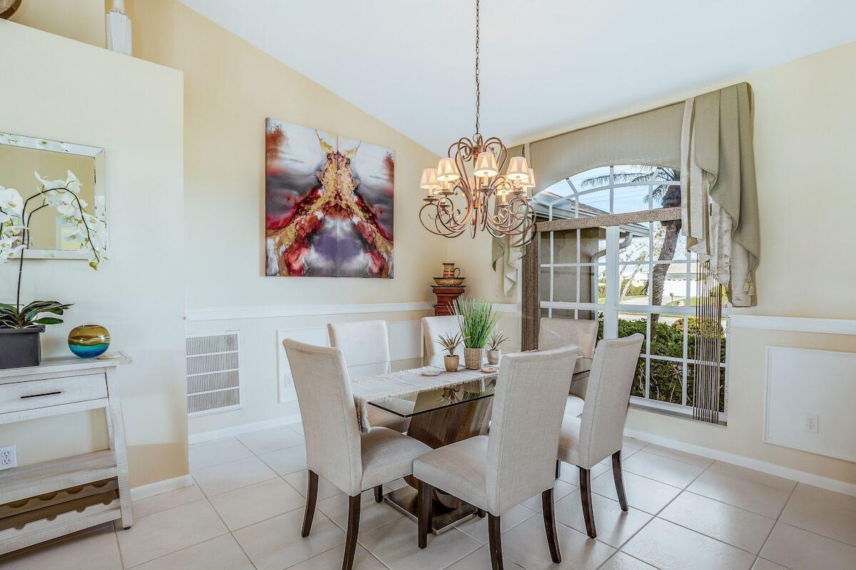 Klidný dům v Cape Coral s vlastním bazénem