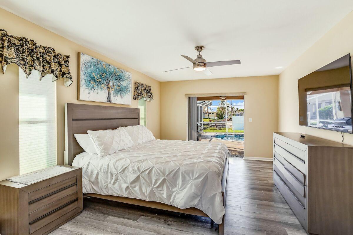 Klidný dům v Cape Coral s vlastním bazénem