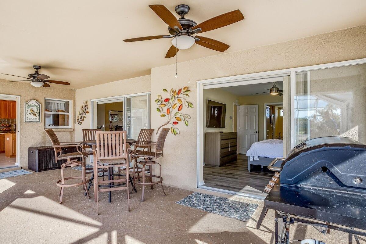 Klidný dům v Cape Coral s vlastním bazénem