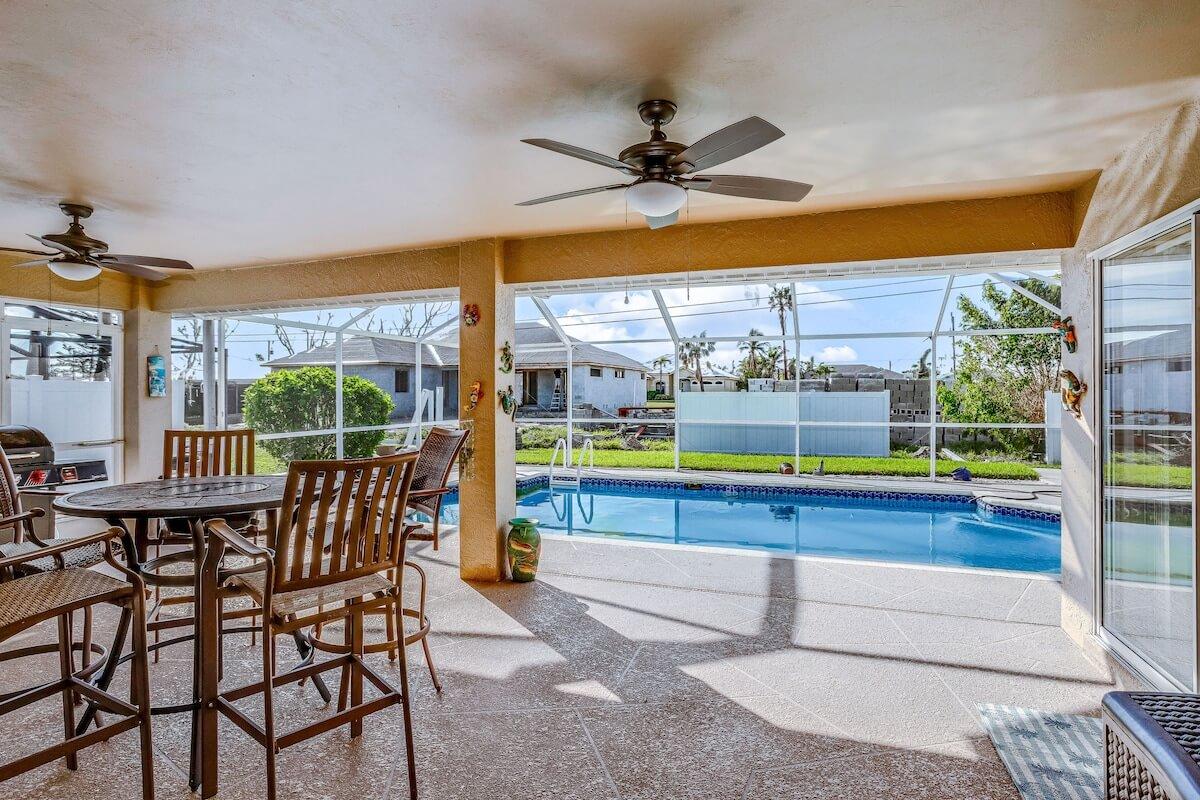 Klidný dům v Cape Coral s vlastním bazénem